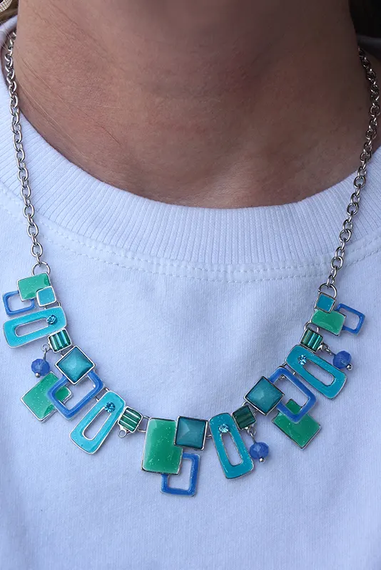 Daydream pastel Strands Short Necklace